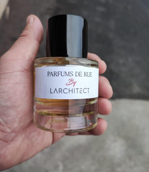 MR RED - PARFUMS DE RUE (BYRON)
